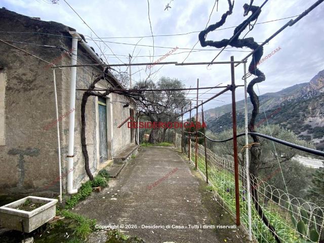 Villa Indipendente in vendita a Militello Rosmarino, Sicilia