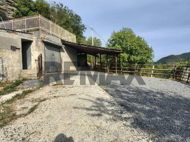 Villa Indipendente in vendita a Millesimo, Liguria