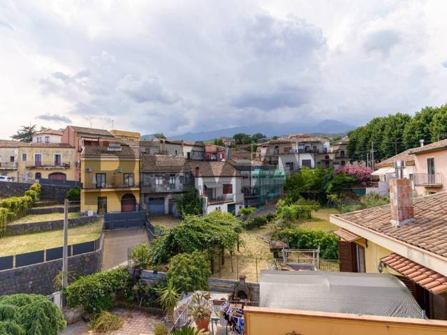 Villa Indipendente in vendita a Milo, Catania