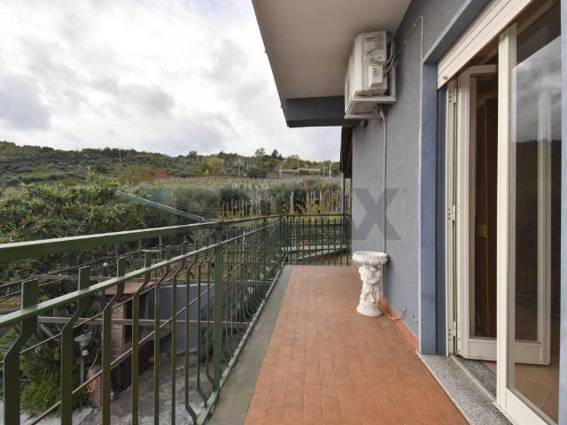 Villa Indipendente in vendita a Milo, Sicilia