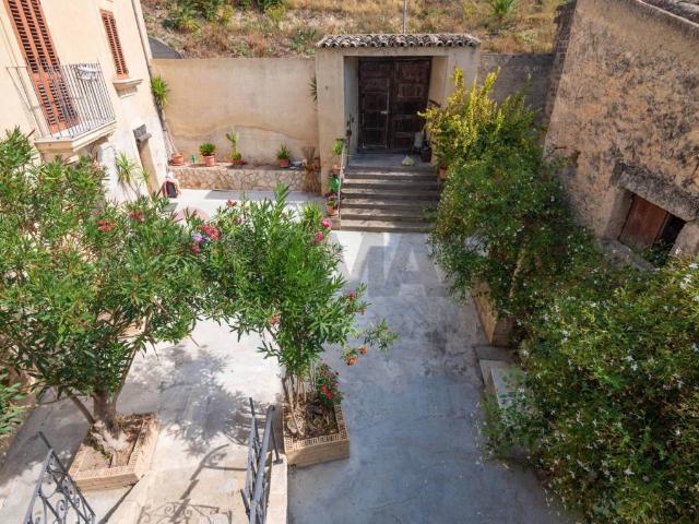 Villa Indipendente in vendita a Mineo, Sicilia