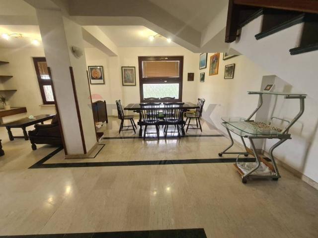 Villa Indipendente in vendita a Fontana Perrelli, Minturno