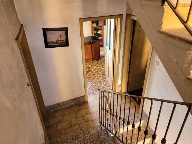Villa Indipendente in vendita a Mioglia, Liguria
