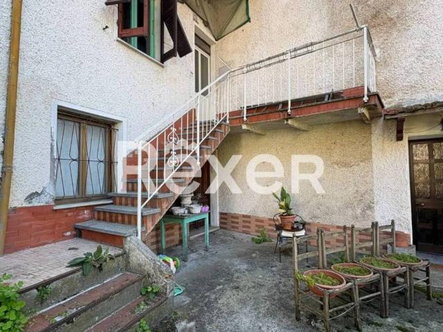Villa Indipendente in vendita a Mioglia, Liguria