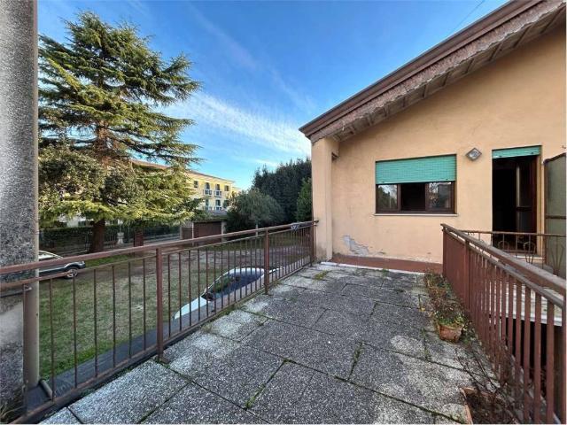 Villa Indipendente in vendita a Mira, Veneto