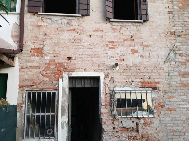 Villa Indipendente in vendita a Mira, Veneto
