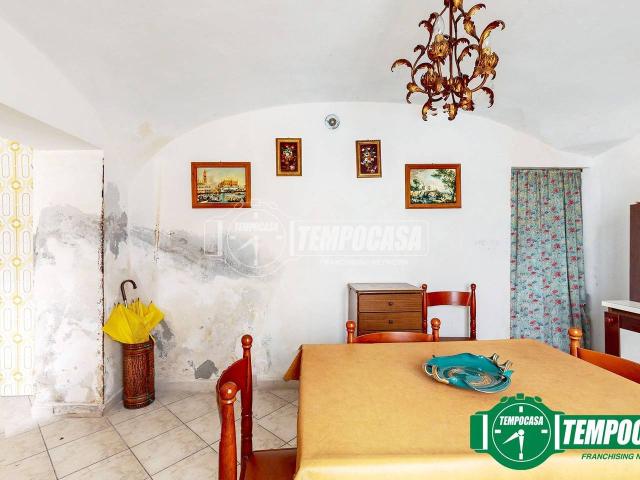 Villa Indipendente in vendita a Piemonte, Alessandria
