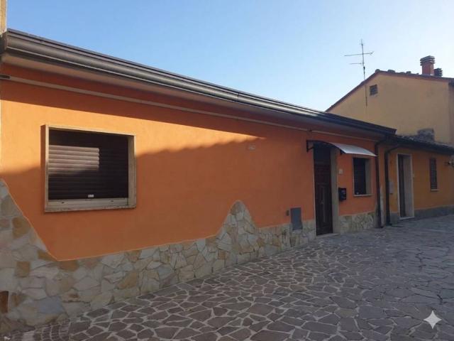 Villa Indipendente in vendita a Mirabello Sannitico, Molise