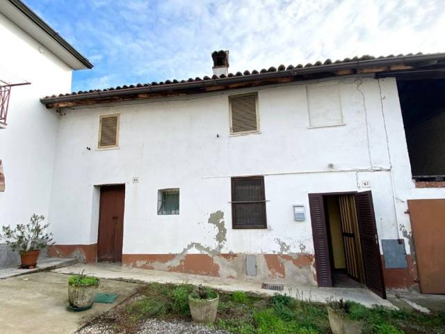 Villa Indipendente in vendita a Miradolo Terme, Lombardia