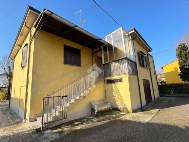 Villa Indipendente in vendita a Unione Comuni Modenesi Area Nord, Mirandola