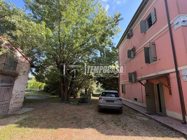 Villa Indipendente in vendita a Unione Comuni Modenesi Area Nord, Mirandola