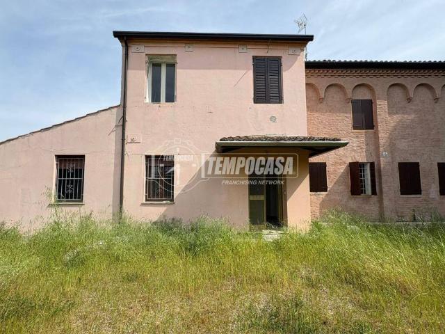 Villa Indipendente in vendita a Unione Comuni Modenesi Area Nord, Mirandola