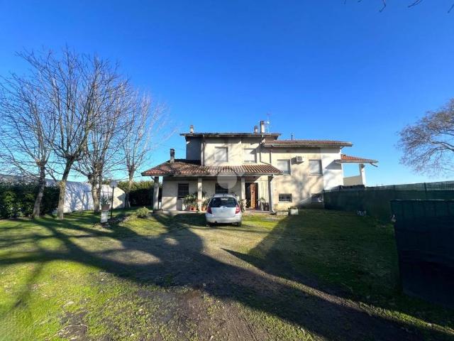 Villa Indipendente in vendita a Unione Comuni Modenesi Area Nord, Mirandola