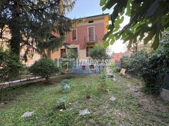 Villa Indipendente in vendita a Unione Comuni Modenesi Area Nord, Mirandola