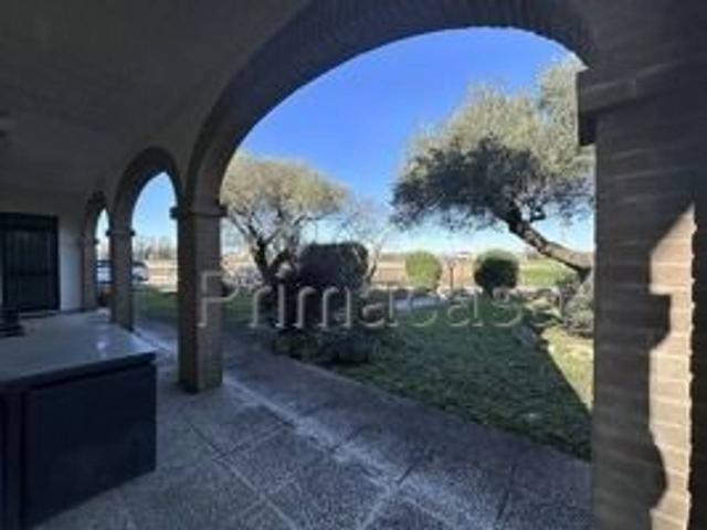 Villa Indipendente in vendita a Mirano, Veneto