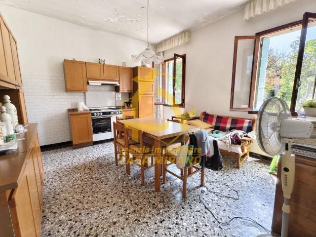 Villa Indipendente in vendita a Mirano, Veneto