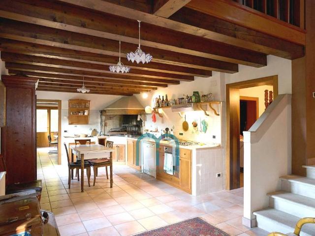 Villa Indipendente in vendita a Mirano, Veneto