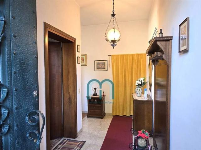 Villa Indipendente in vendita a Mirano, Veneto