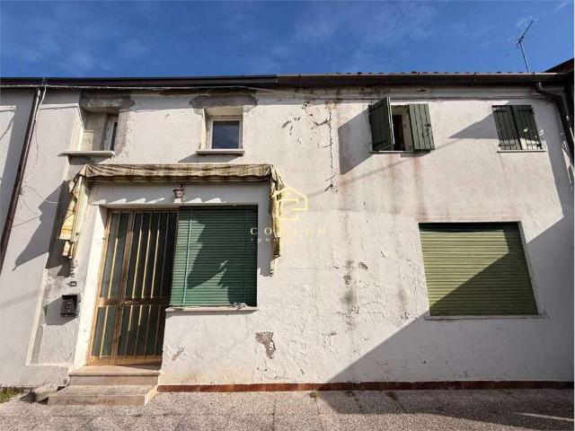 Villa Indipendente in vendita a Mirano, Veneto