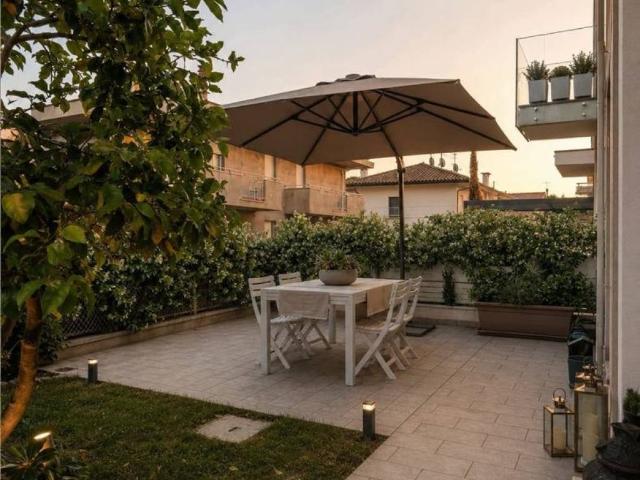 Villa Indipendente in vendita a Misano Adriatico, Reggio Emilia