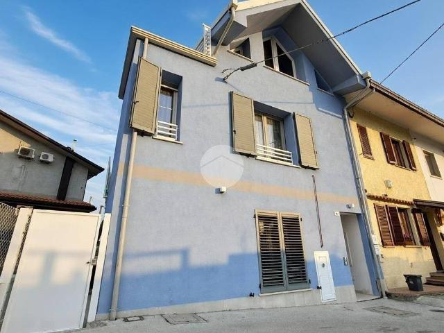 Villa Indipendente in vendita a Ca' Rastelli, Misano Adriatico