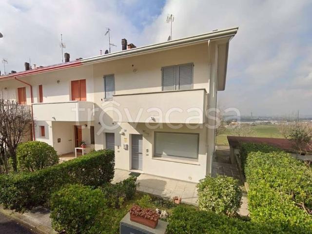 Villa Indipendente in vendita a Misano Adriatico, Reggio Emilia