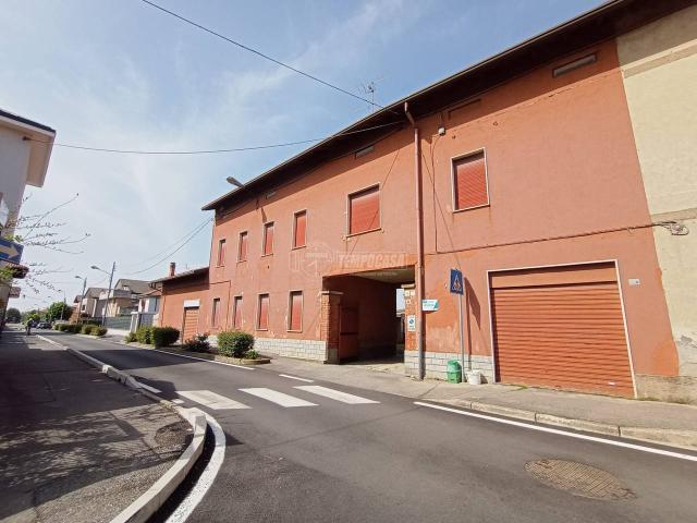Villa Indipendente in vendita a Misinto, Lombardia