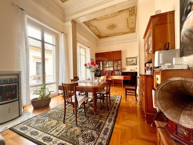 Villa Indipendente in vendita a Milicia, Misterbianco
