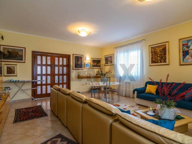 Villa Indipendente in vendita a Poggio del Lupo, Misterbianco