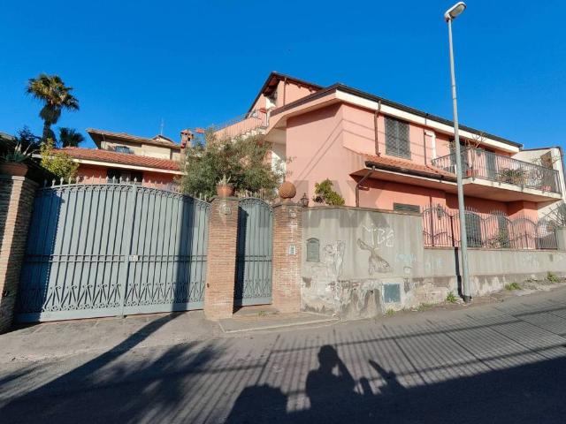 Villa Indipendente in vendita a San Giovanni Galermo-Trappeto-Cibali, Misterbianco