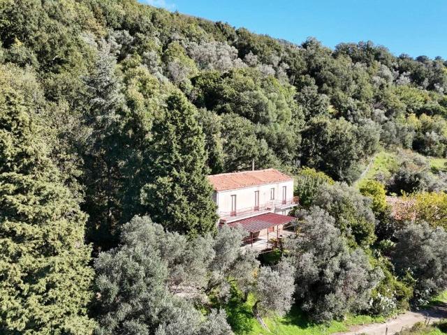 Villa Indipendente in vendita a Mistretta, Sicilia