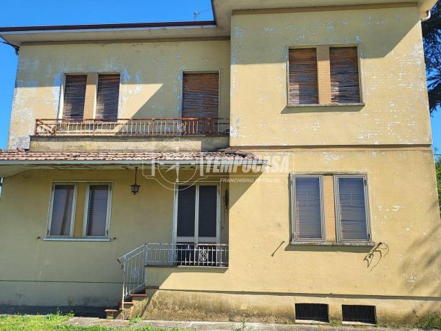 Villa Indipendente in vendita a Buon Pastore-Sant'Agnese-San Damaso, Modena