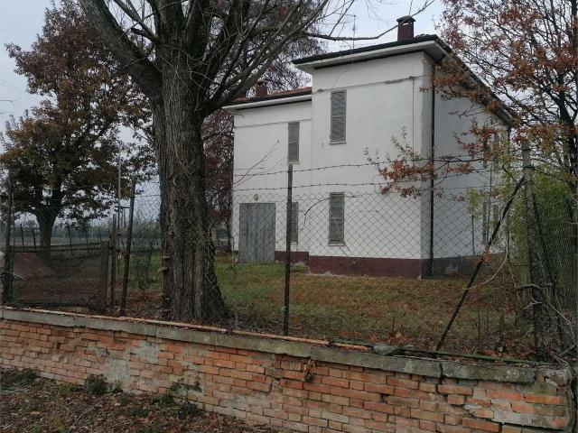 Villa Indipendente in vendita a Modena