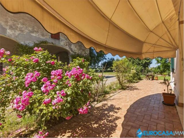 Villa Indipendente in vendita a Unione delle Terre d'Argine, Modena