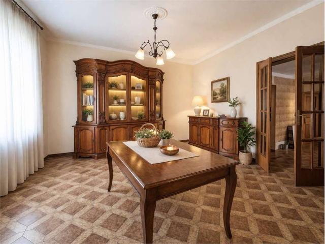 Villa Indipendente in vendita a San Faustino-Madonnina-Quattroville, Modena