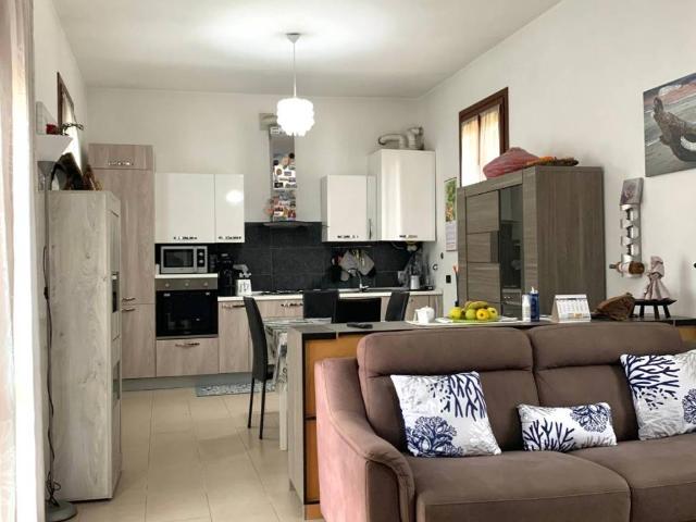 Villa Indipendente in vendita a Modena, Punta
