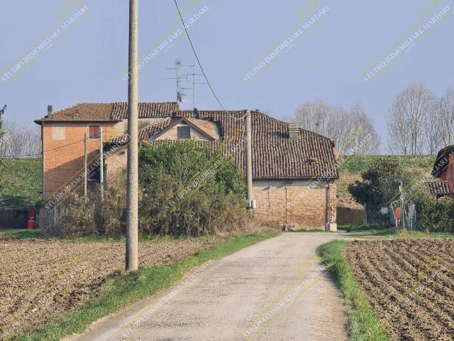 Villa Indipendente in vendita a Unione dei comuni del Sorbara, Bomporto