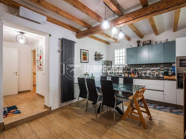Villa Indipendente in vendita a San Faustino-Madonnina-Quattroville, Modena