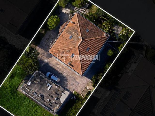 Villa Indipendente in vendita a Albareto, Modena