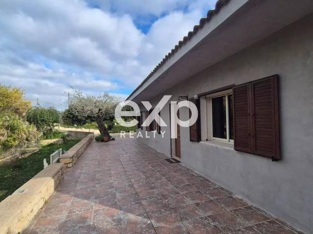 Villa Indipendente in vendita a Marina Di Modica, Sicilia
