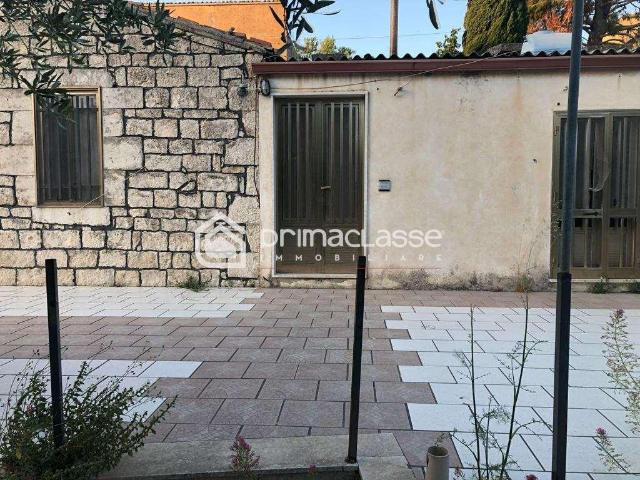 Villa Indipendente in vendita a Marina Di Modica, Sicilia