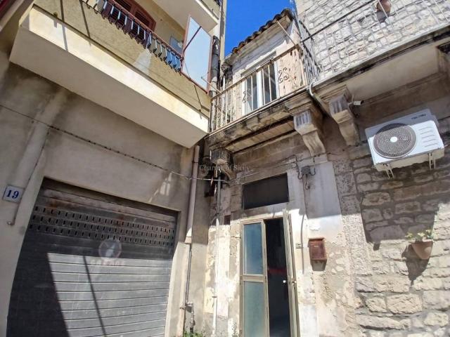 Villa Indipendente in vendita a Modica Alta, Marina Di Modica
