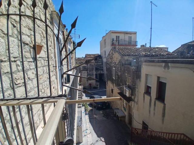 Villa Indipendente in vendita a Modica Alta, Marina Di Modica