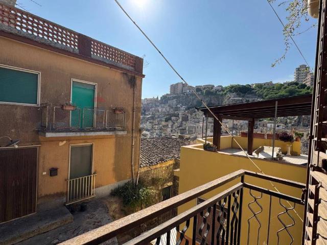 Villa Indipendente in vendita a Modica Alta, Marina Di Modica