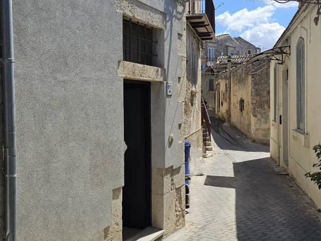 Villa Indipendente in vendita a Modica Alta, Marina Di Modica