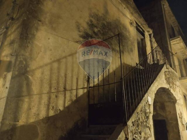Villa Indipendente in vendita a Modica Alta, Marina Di Modica