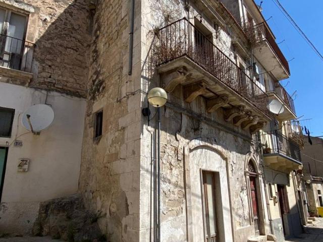 Villa Indipendente in vendita a Modica Alta, Marina Di Modica
