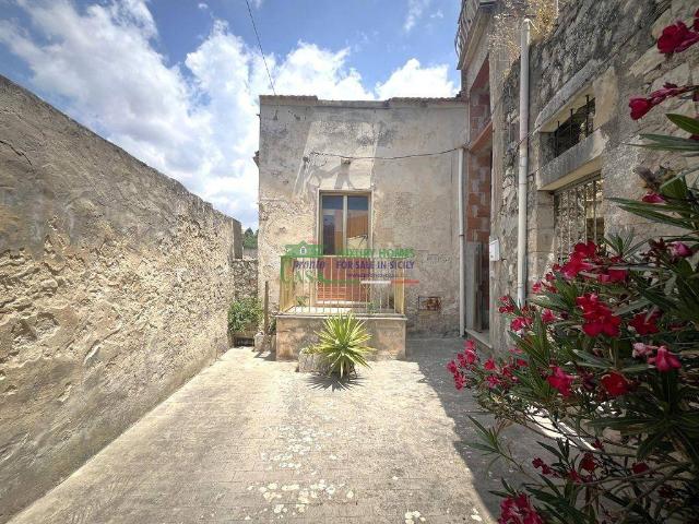 Villa Indipendente in vendita a Modica Alta, Marina Di Modica