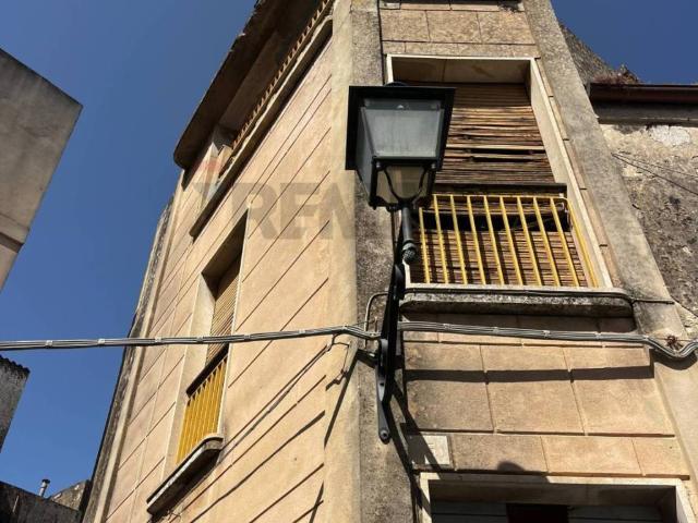 Villa Indipendente in vendita a Modica Alta, Marina Di Modica