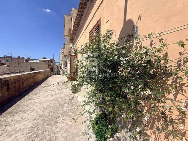 Villa Indipendente in vendita a Modica Alta, Marina Di Modica